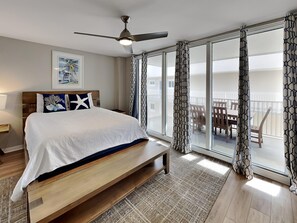 4 bedrooms, individually decorated, individually furnished, free WiFi