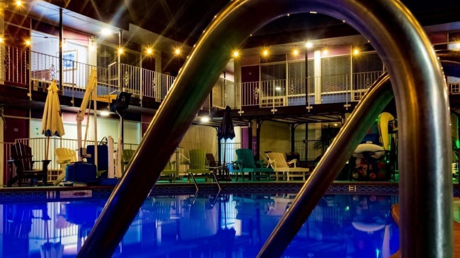 The District Hotel Club and Resorts