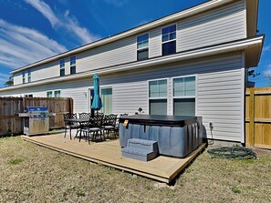 Studio (3 Bedrooms) | Property amenity - Beach Bliss by Resort Collection (Panama City Beach)