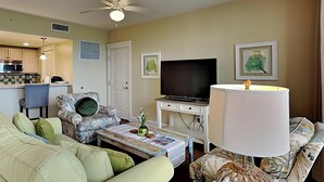 Living area - Grand Sandestin by Southern Vacation Rentals (Miramar Beach)