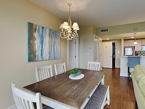 Dining - Grand Sandestin by Southern Vacation Rentals (Miramar Beach)