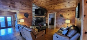 智能電視、壁爐