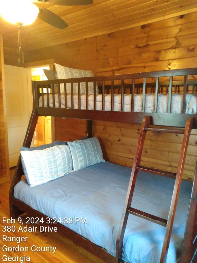 Lake View Cabin in ranger GA 4 Bedrooms Gordon County Vrbo