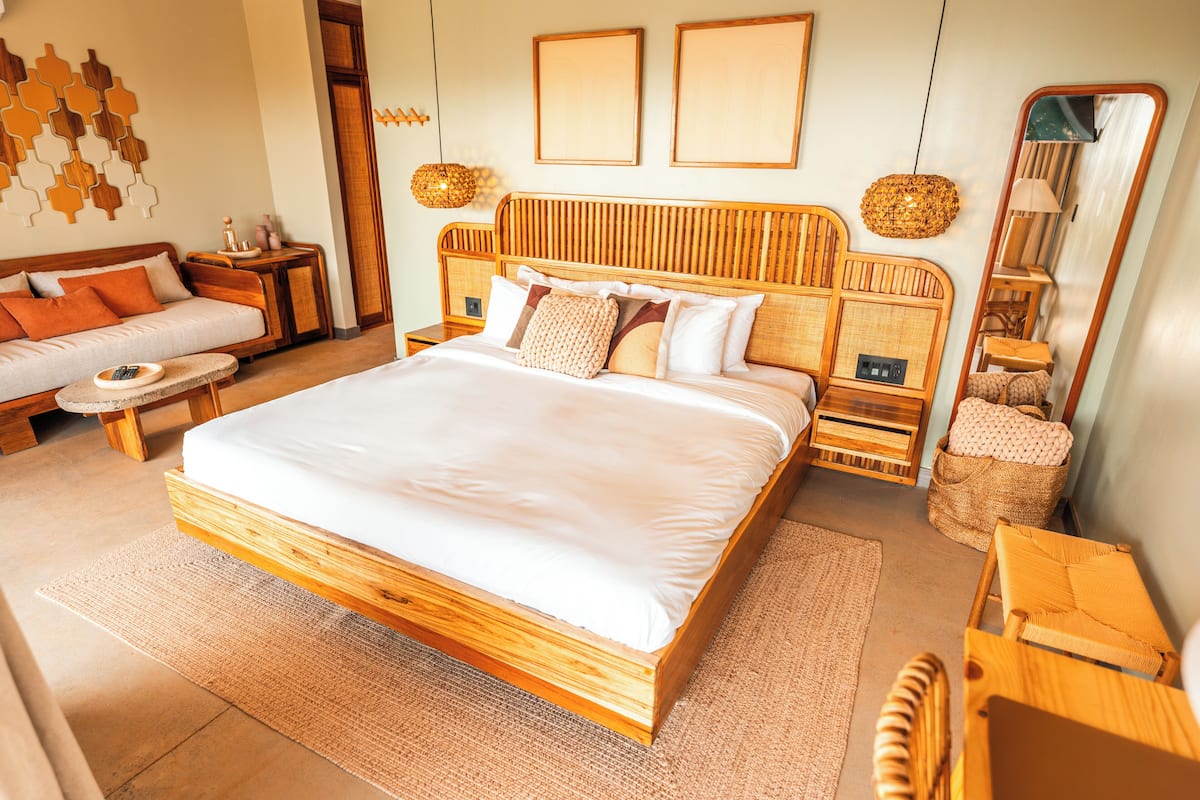 Oceanview King Suite | WiFi (無料)、ベッドシーツ