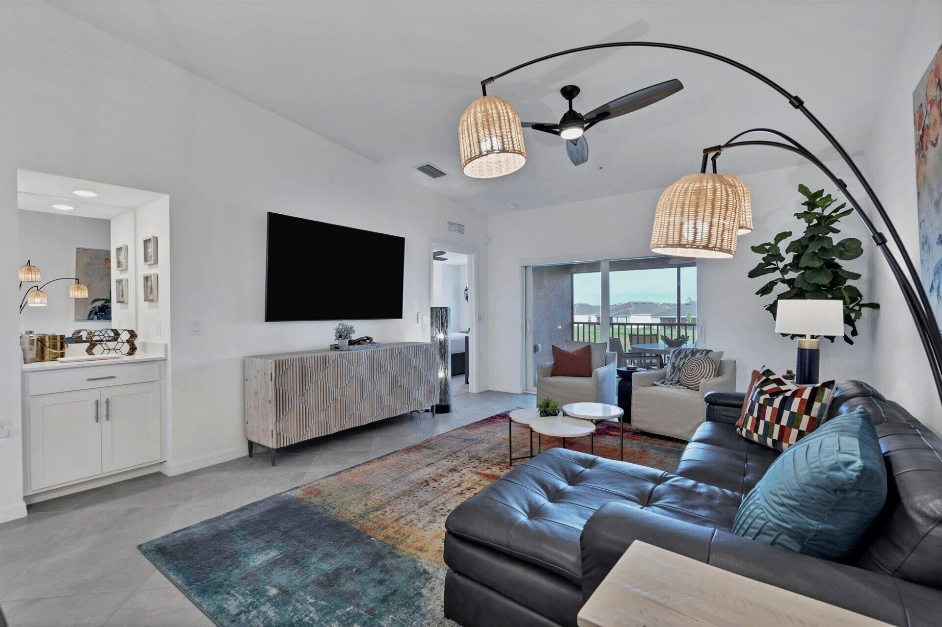 TV, DVD player, offices