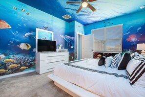 14 habitaciones, escritorio y tabla de planchar con plancha