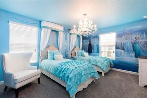 5 Schlafzimmer, Schreibtisch, Bügeleisen/Bügelbrett, kostenloses WLAN