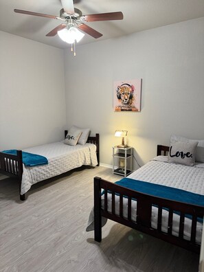 3 bedrooms, iron/ironing board, free WiFi, bed sheets