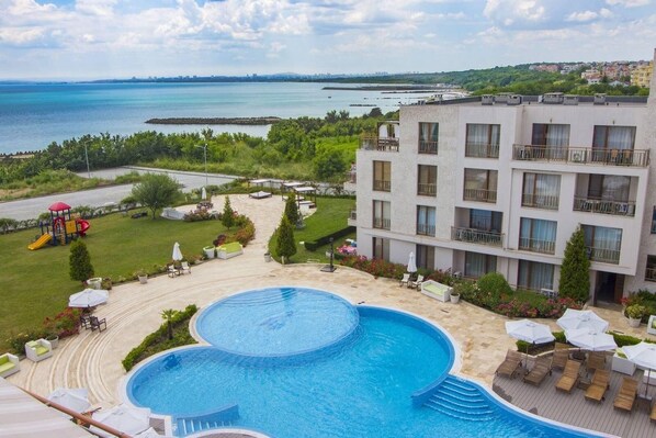 Seasonal outdoor pool