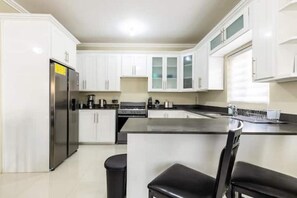 Paper towels - Paradise in the hills (Bonhan Springs)