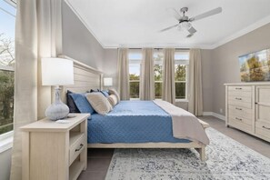 6 soverom, strykejern/-brett, wi-fi (inkludert) og sengetøy