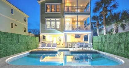 6 bedroom Oasis - Pool