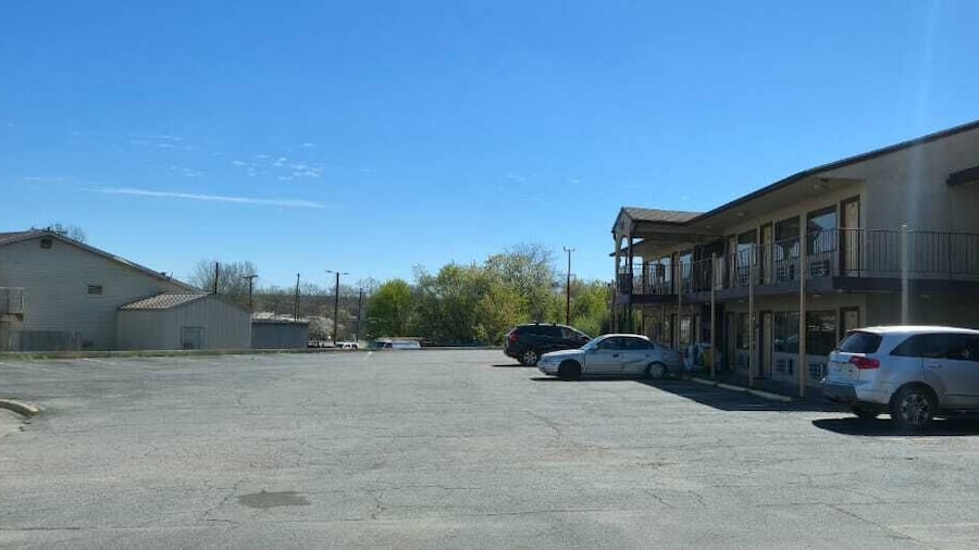 Travelers Inn Winston-Salem University