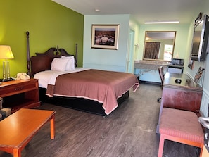 1 bedroom, desk, free WiFi
