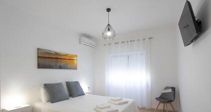 MY DREAM APARTAMENTO 130M2 REGIAO CENTRO 3 QUARTOS / 2 CASAS BANHOS TOTAL 8 P.