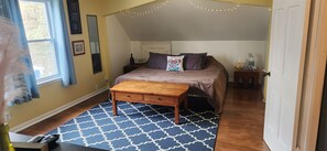 3 bedrooms, free WiFi, bed sheets - Cozy 3 Bedroom, 2 full bath, fenced yard with Lake Huron Access! (Port Sanilac)