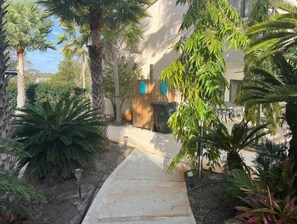 Property grounds - Spacious Pool House....completely Private!! (Lakeland)