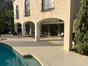 Pool - Spacious Pool House....completely Private!! (Lakeland)