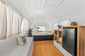 3 dormitorios, wifi gratis, ropa de cama