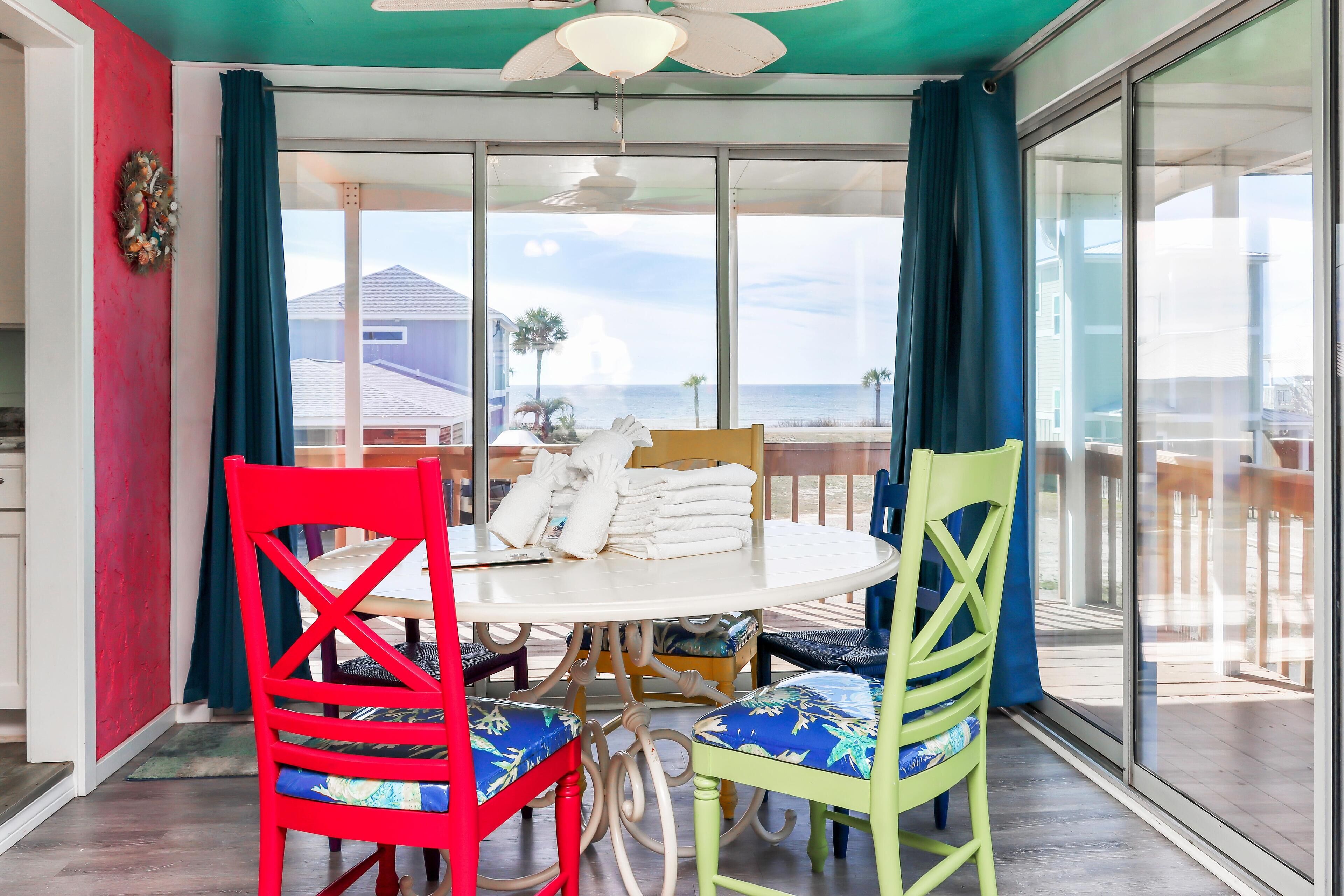 Townhome, Multiple Beds (Sea Shell) | Dining