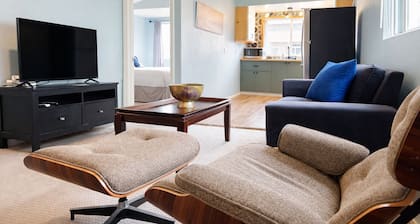 Idyllic 1BR APT in Ocean Beach