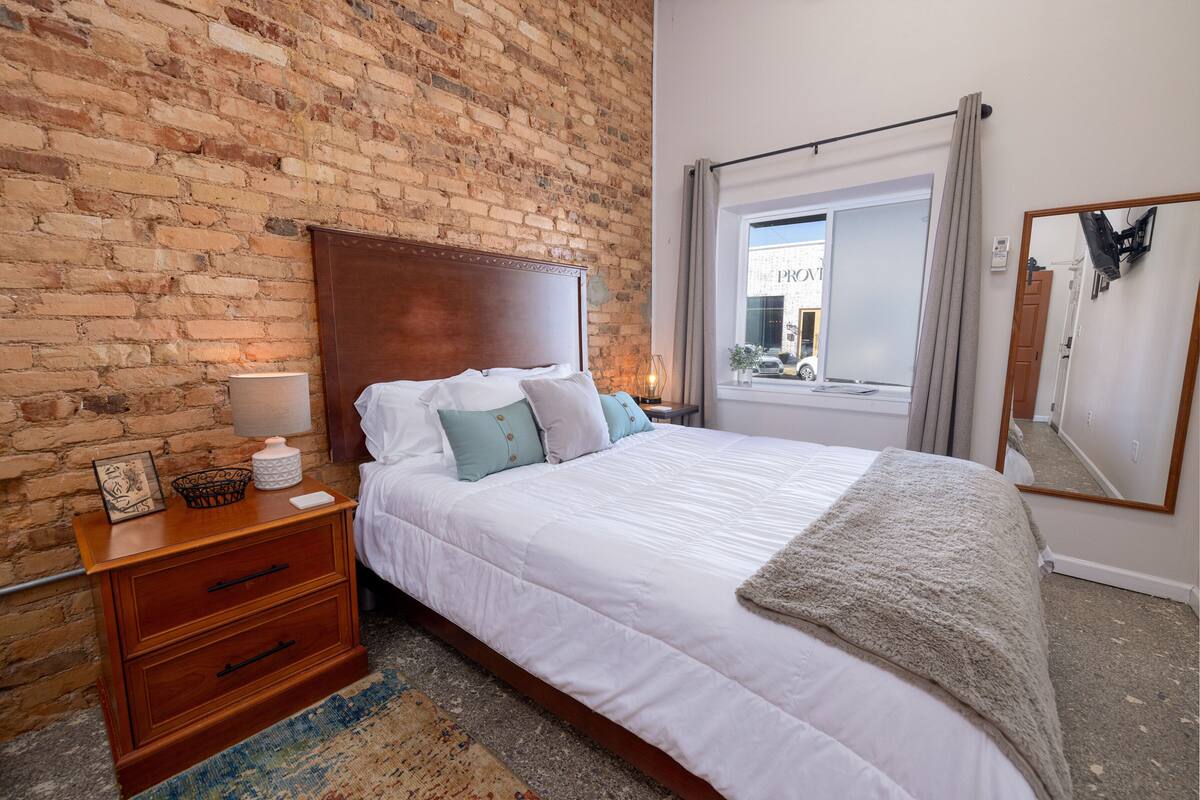 1 bedroom, desk, laptop workspace, iron/ironing board