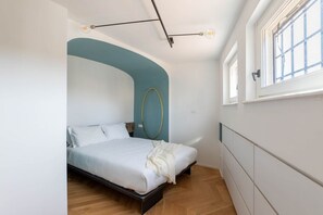 1 غرفة نوم ومكواة/لوح كي وواي فاي وملاءات أسرّة