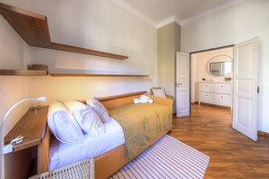 3 Schlafzimmer, Bügeleisen/Bügelbrett, Reisekinderbett, WLAN