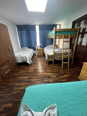 Chambre Quadruple Économique