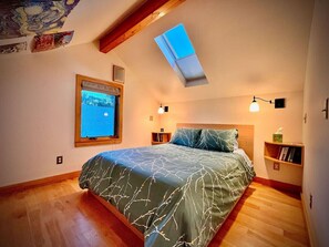 1 dormitorio, escritorio, wifi y ropa de cama