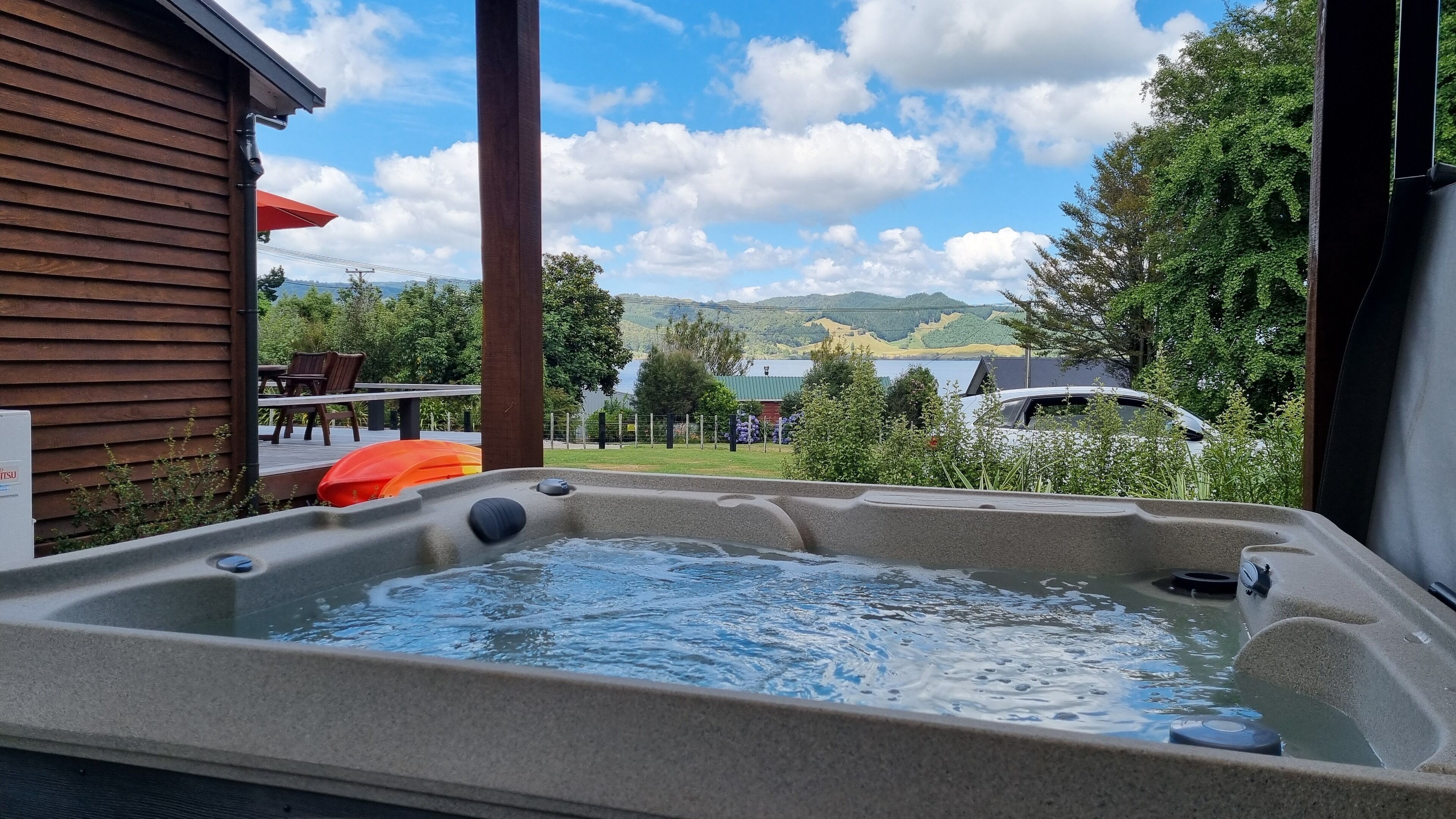 Bain à remous extérieur