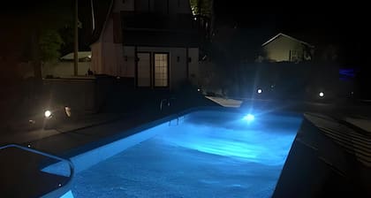 Beautiful 1BR Apt. Near Beach! Inc. Kit, Bath & LR