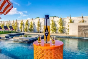 Outdoor pool, a heated pool