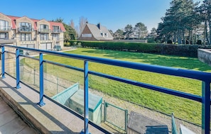 Property grounds - Awesome apartment in Bredene with WiFi (Bredene)