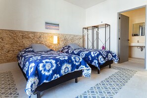2 bedrooms, desk, iron/ironing board, free WiFi - Cozy "Casa Lucero" in Centro, Merida - 2BR (Centro)