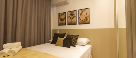 1 bedroom, desk, free WiFi, bed sheets