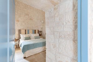 2 間睡房、熨斗/熨衫板、Wi-Fi、床單