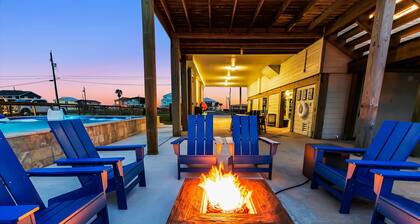 Luxury Waterfront Retreat: Pool, Fishing & 5BR, Sleeps 12