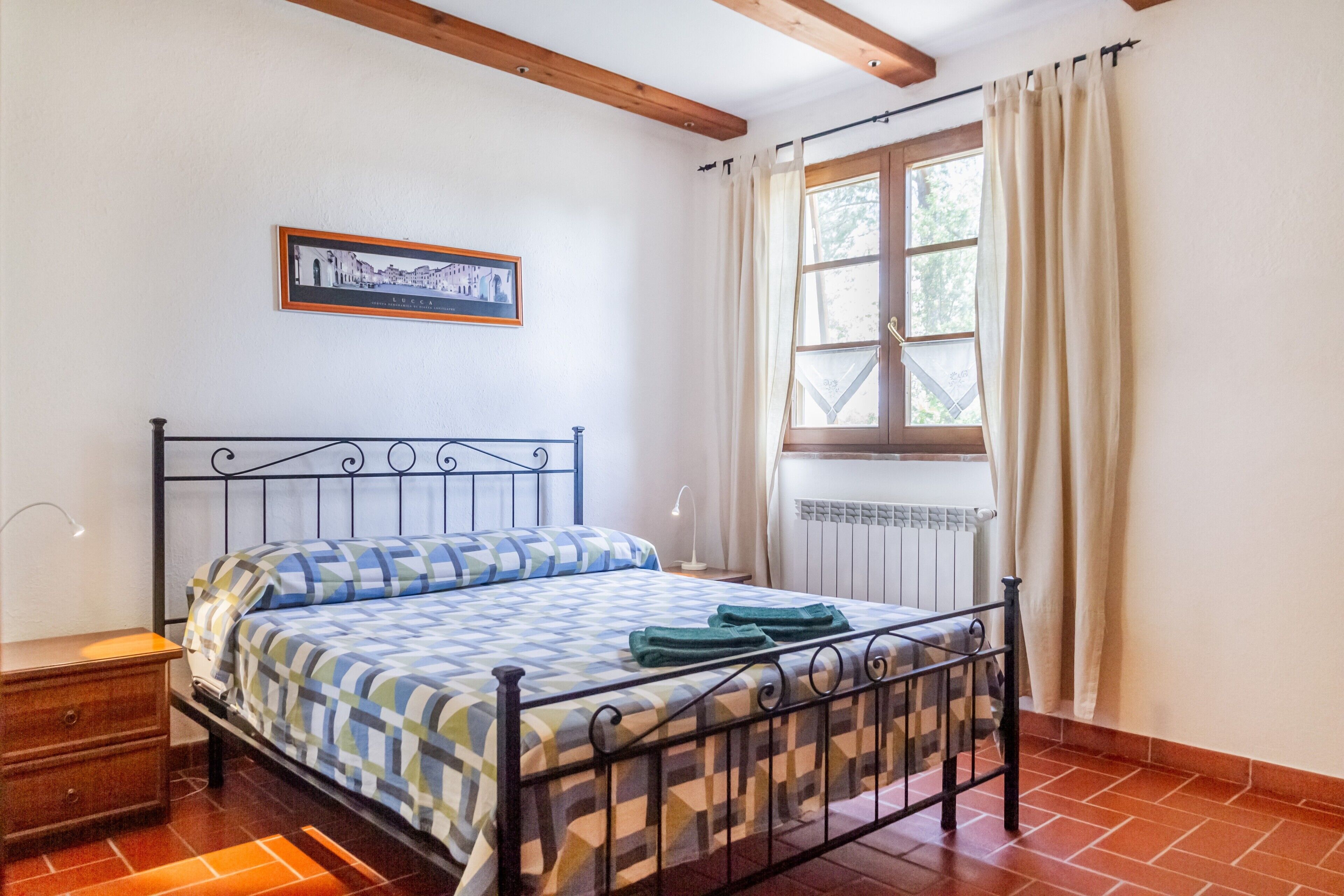 1 多间卧室、免费 WiFi、床单