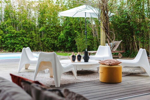 Superbe Maison De Charme La Flotte En Ré with Private Heated Pool, Private Terrace and Wi-Fi