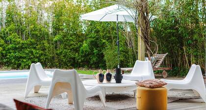 Superbe Maison De Charme La Flotte En Ré with Private Heated Pool, Private Terrace and Wi-Fi