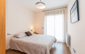 4 chambres, Wi-Fi gratuit, draps fournis