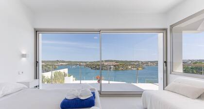 Villa Hastinapura – Extraordinary Sea Views, Tranquility, Luxury & Art