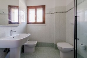 Een douche, een bidet