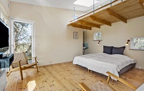 3 bedrooms, travel crib, free WiFi - Nice home in Hurup Thy with WiFi (Hurup Thy)