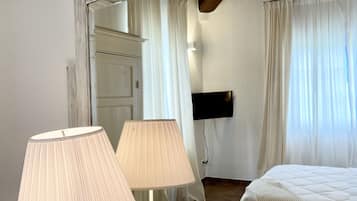 1 camera, Wi-Fi gratuito, lenzuola