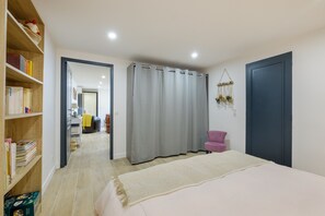 2 chambres, fer et planche Ă repasser, Wi-Fi gratuit, draps fournis