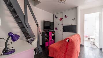 4 camere, ferro/asse da stiro, Wi-Fi gratuito, lenzuola