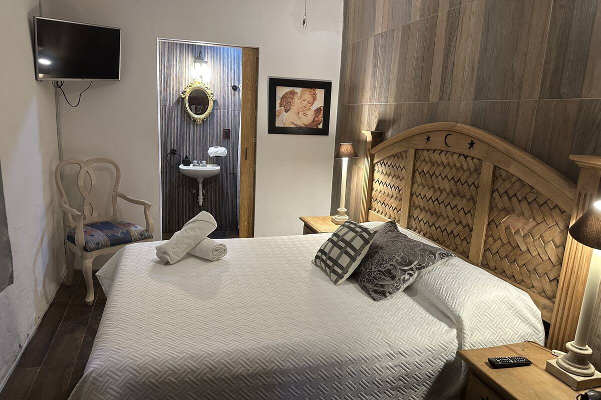 Camera Basic, 1 camera da letto | Materassi a doppio strato, con stile personalizzato