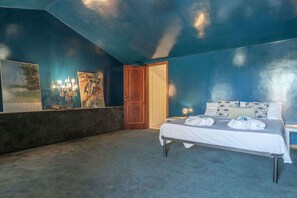 5 Schlafzimmer, Bügeleisen/Bügelbrett, Reisekinderbett, kostenloses WLAN